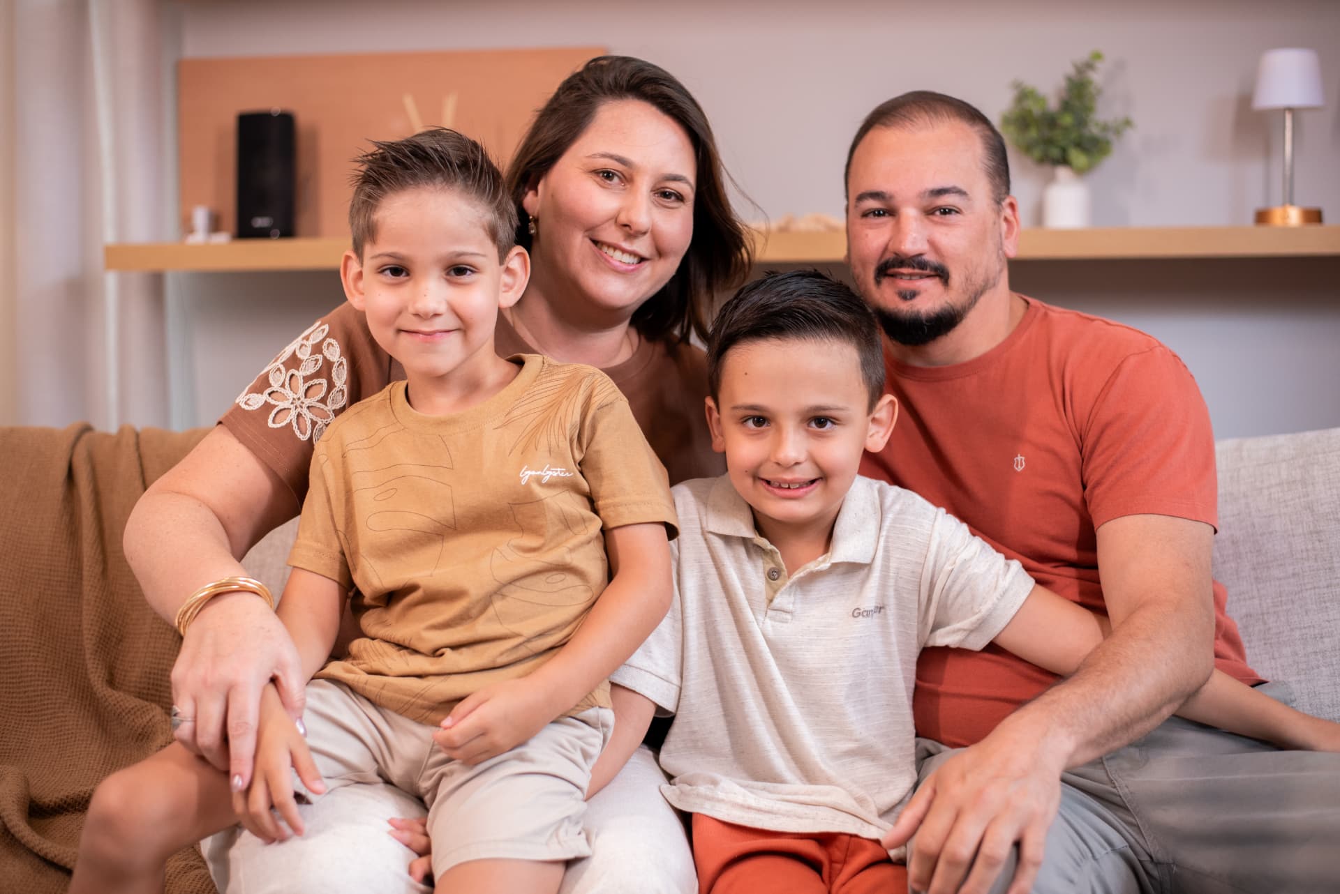 Paulo, Débora e os filhos, incluindo Caio